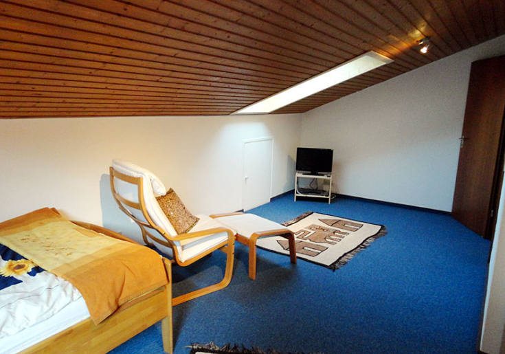 3. single room in 72631 Aichtal-Neuenhaus