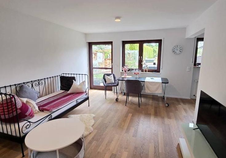 1. 1 Zimmer Wohnung in 73765 Neuhausen