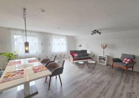 3,5 Zimmer Wohnung in 72669 Unterensingen