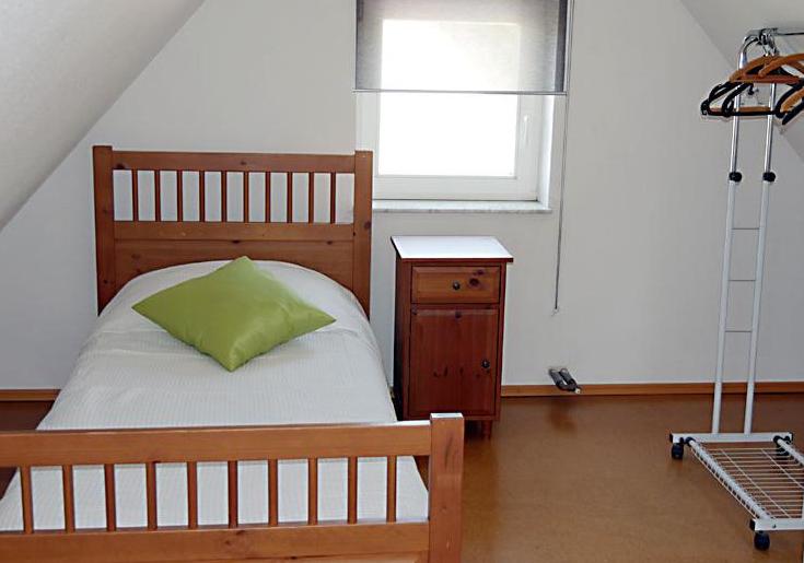 6. 2 Zimmer Wohnung in 73730 Esslingen-Oberesslingen