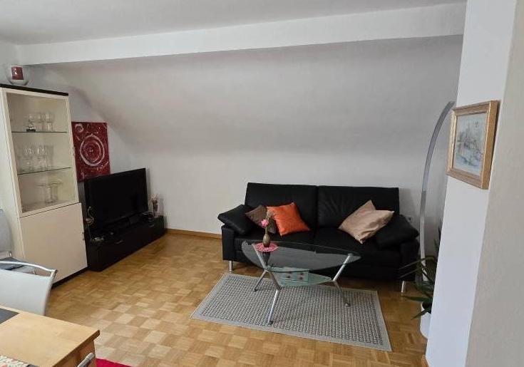 1. 3 Zimmer Wohnung in 72636 Frickenhausen