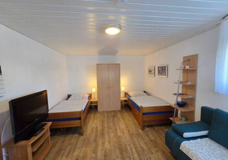 1 Zimmer Wohnung in 73765 Neuhausen