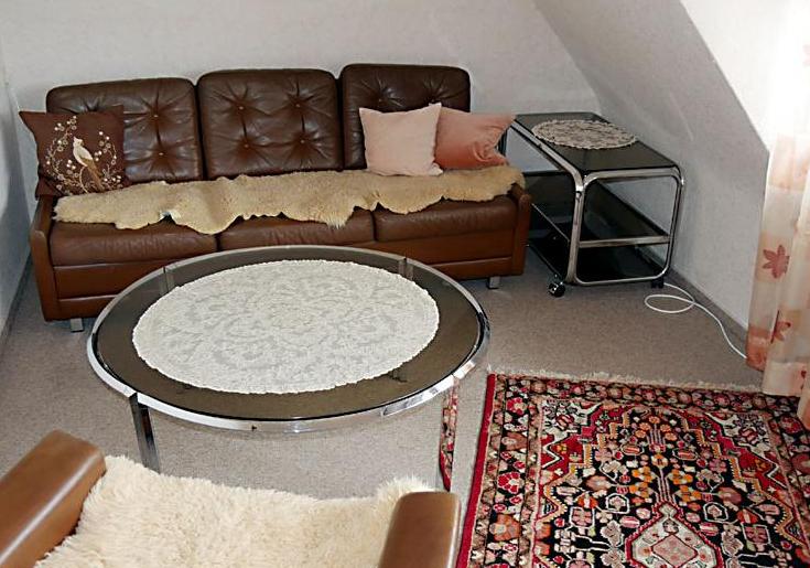 1. Einzelzimmer in 70619 Stuttgart-Heumaden