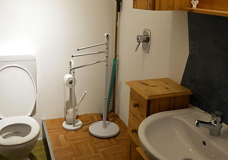 11. 2 Zimmer Wohnung in 72766 Reutlingen-Mittelstadt