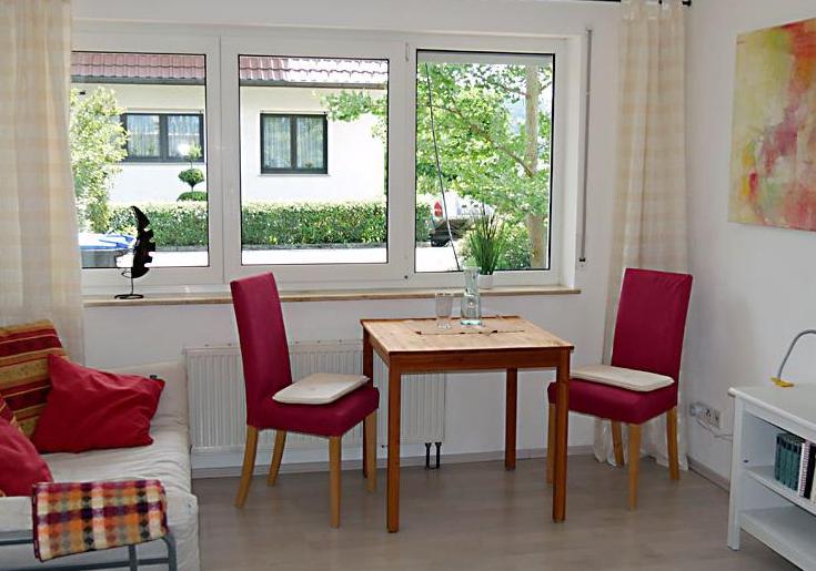 0. 1 Zimmer Wohnung in 72631 Aichtal-Aich