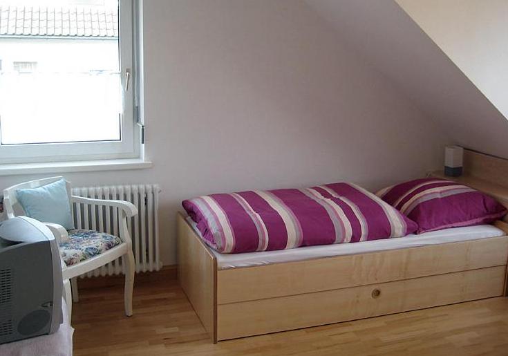 0. Einzelzimmer in 70794 Filderstadt-Bernhausen