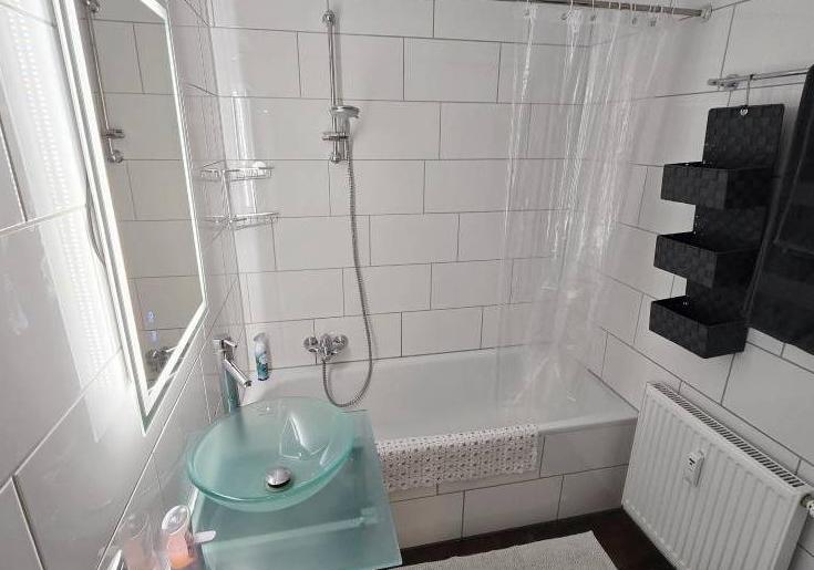 5. 2 Zimmer Wohnung in 72636 Tischardt-Frickenhausen