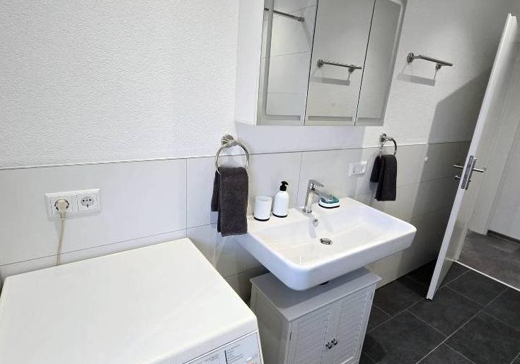 8. 4 Zimmer Wohnung in 70794 Filderstadt-Bernhausen