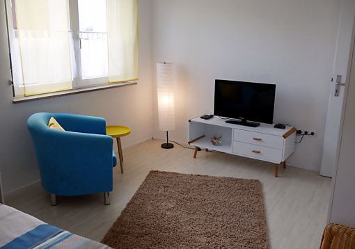 4. 2 Zimmer Wohnung in 70439 Stuttgart-Stammheim