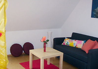 12. 2 Zimmer Wohnung in 73730 Esslingen-Oberesslingen