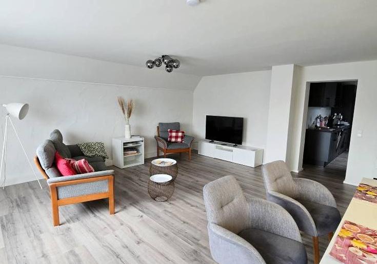 2. 3,5 Zimmer Wohnung in 72669 Unterensingen