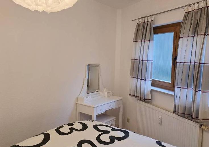 4. 2 Zimmer Wohnung in 72636 Tischardt-Frickenhausen