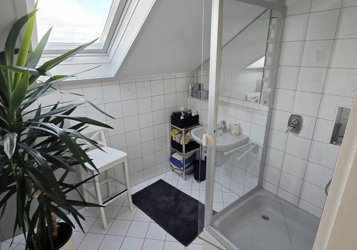 10. 3,5 Zimmer Wohnung in 73119 Zell u.A.