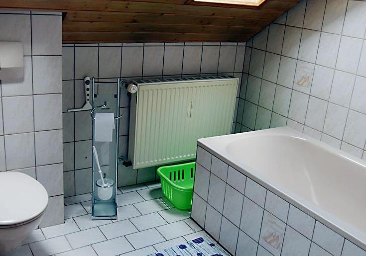 5. Doppelzimmer Gästezimmer in 72631 Aichtal-Aich