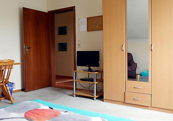 2. Doppelzimmer Gästezimmer in 72631 Aichtal-Aich