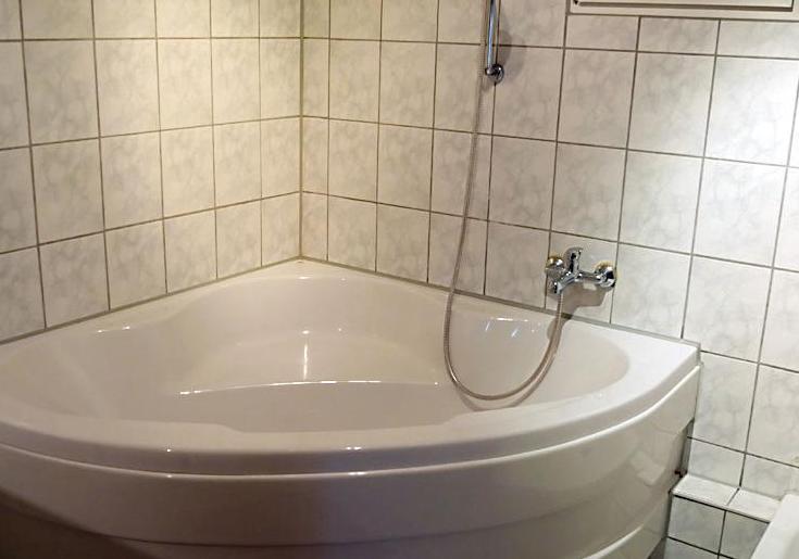 8. 2 Zimmer Wohnung in 72766 Reutlingen-Mittelstadt