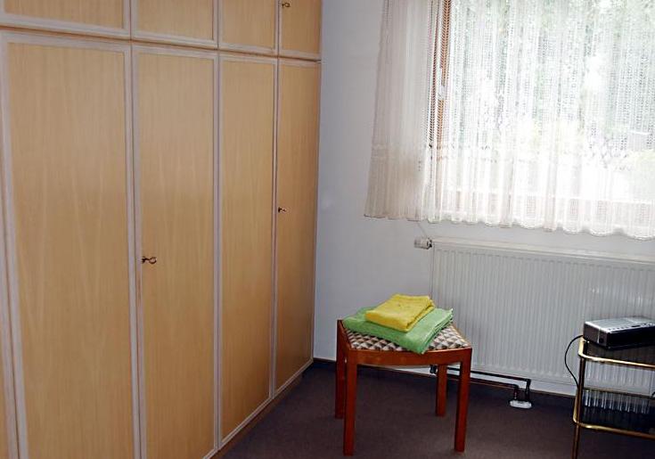 1. Einzelzimmer in 70619 Stuttgart-Heumaden